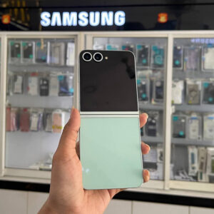 Used Galaxy Z Flip6 5G 256GB|12GB 99%