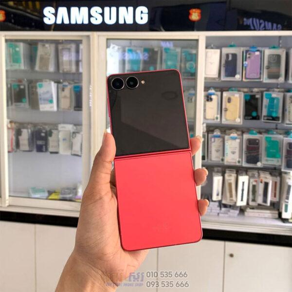 Used Galaxy Z Flip7 512GB 99%